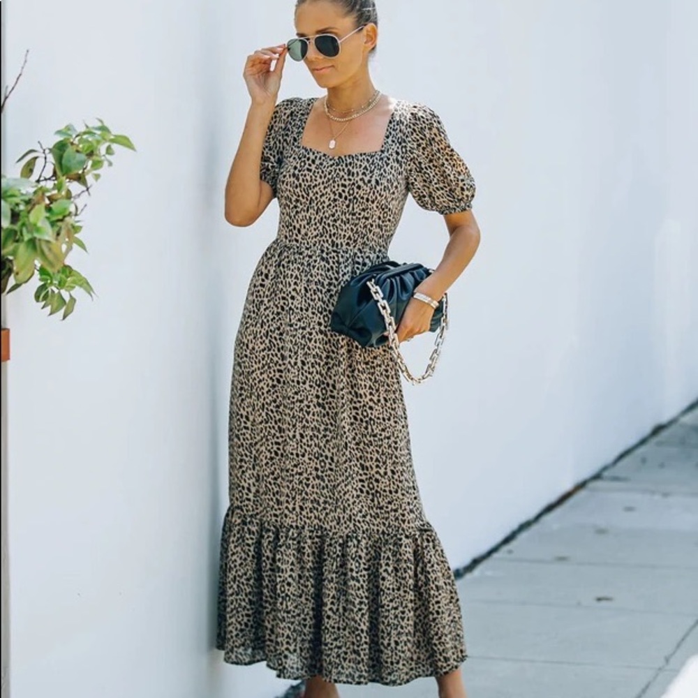 Puff sleeve midi dress